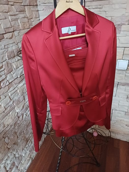 Продам одежду хорошую