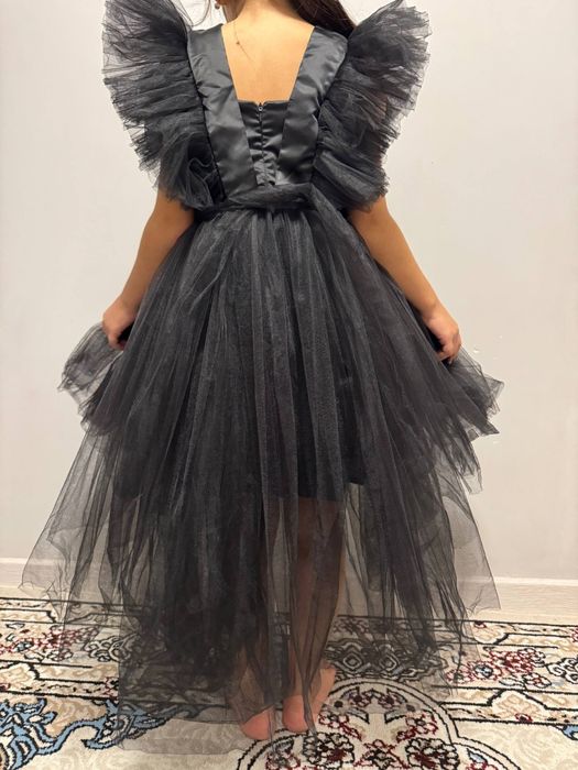 Черное платье для продажи