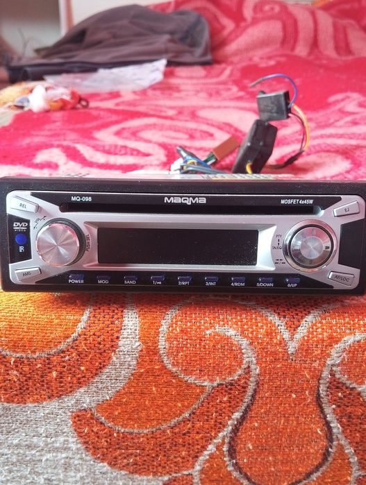 Vînzari DVD player auto