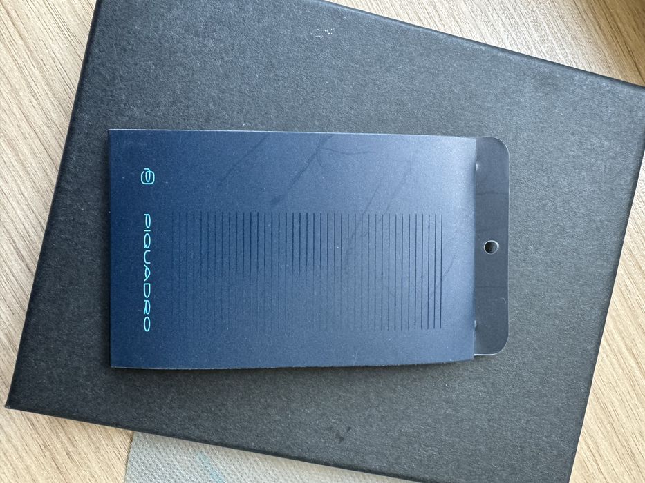 Кошелек Piquadro BLUE SQUARE