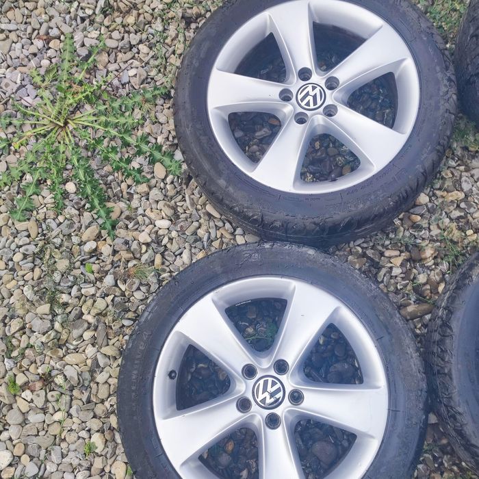 Vând jante aliaj originale Vw  R17 cu cauciucuri vara