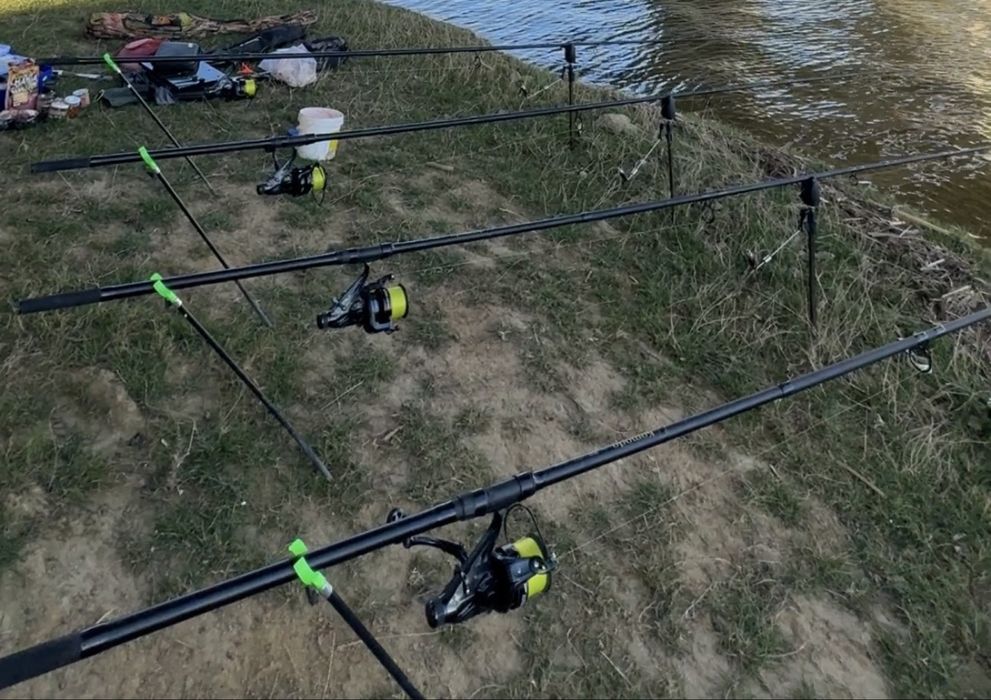 Vand set de 4 Lansete /  Bete Komodo 3,9 Crap 3,5LBS cu milimete