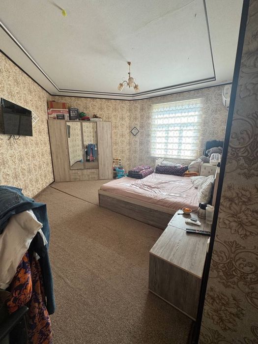 Jizzax vokzal oldidagi 7 qavatli dom 4-etaj 37-kvartira sotiladi