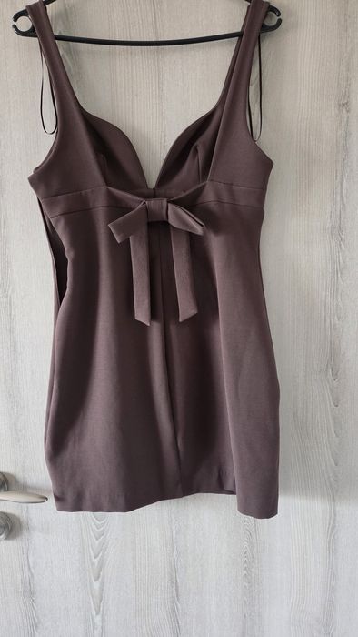 Рокля Zara M чисто нова с етикет