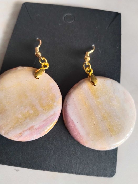 Бижута и подаръци за всеки повод