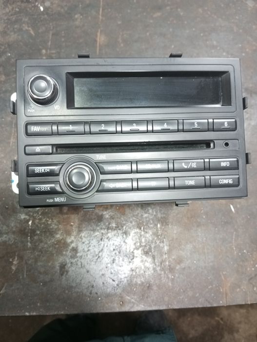 Продается магнитола на кобальт