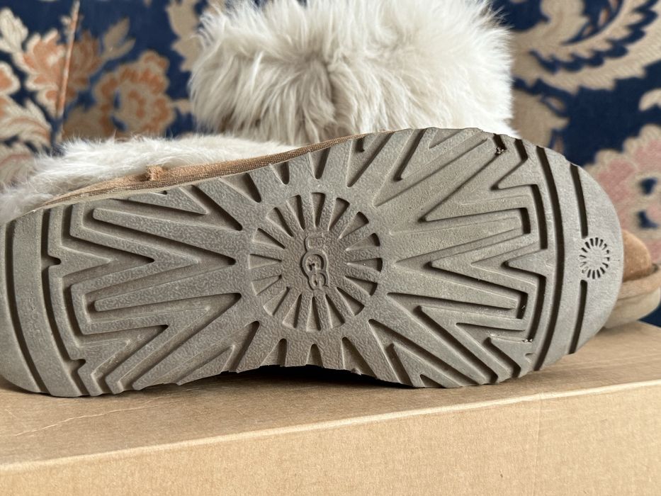 UGG original cu Swarovski 37