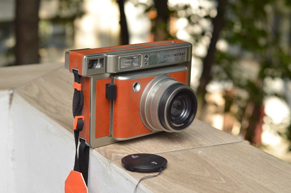 Aparat foto instant Lomo Instant Wide