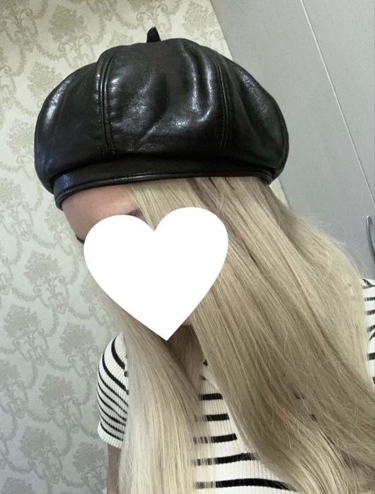 Берет кожа новый