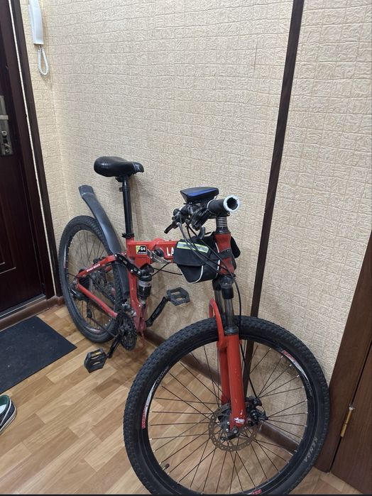 Велик Land-Rover горный