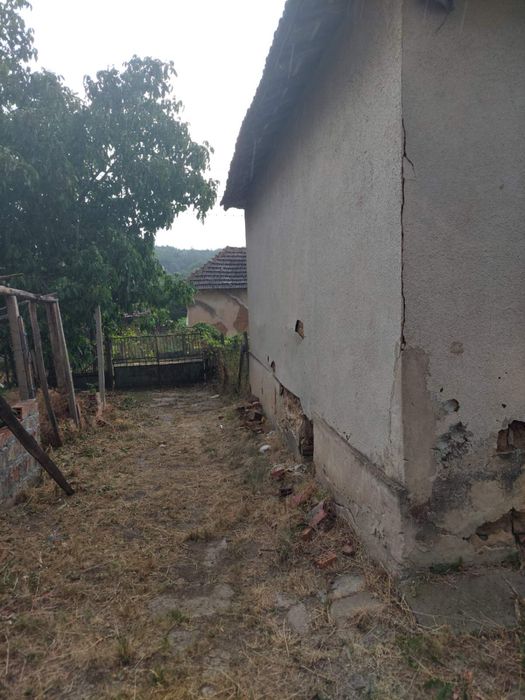 Продава се Къща в с. Винище, Област Монтана - 1800 кв.м за 7 €/кв.м - Снимка #5