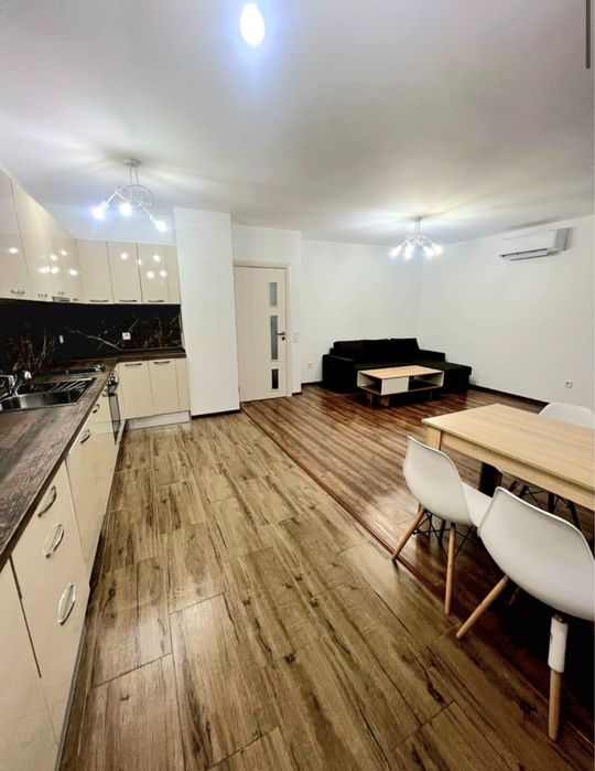 Продава се Четиристаен апартамент в София, Манастирски ливади - 145 кв.м за 1994 €/кв.м - Снимка #1