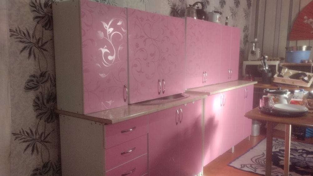 Продам мебел срочно