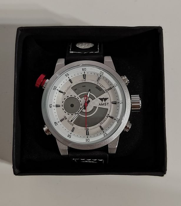 Наручные часы AMST