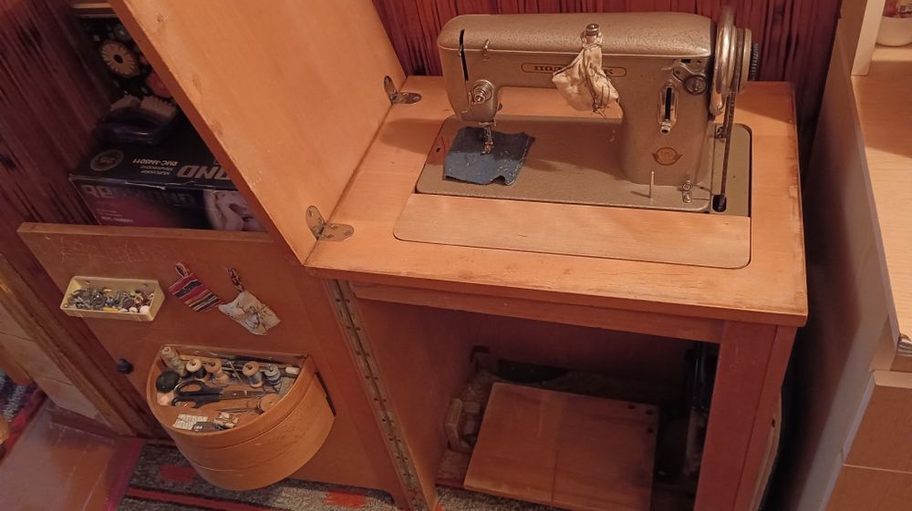 Швейная машинка.
