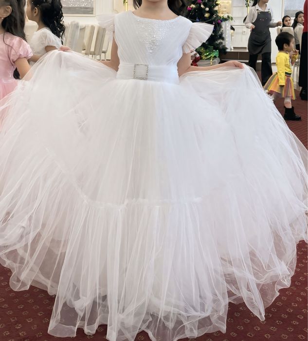 Көйлек 2рет киілген 7-10жасқа келеді