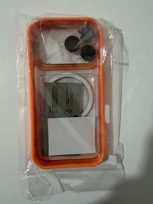 Кейс за iPhone 17 Pro