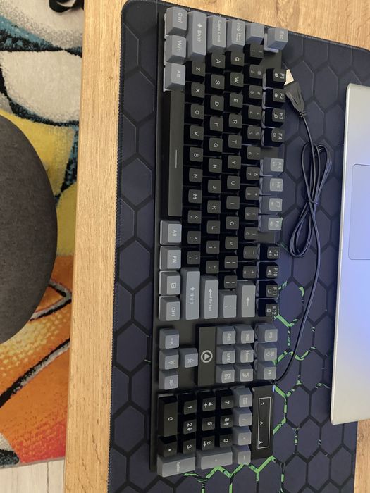 Клавитатура.