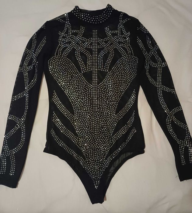 Блестящо дантелено боди