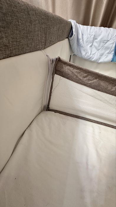 Манеж для двойни