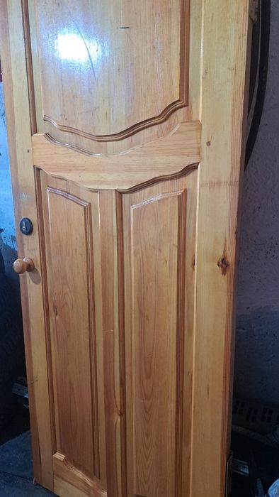 Дверь деревянная 78× 197см