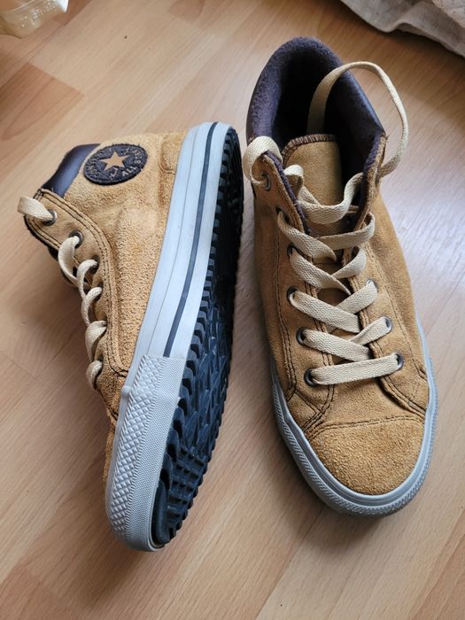 Teniși Converse din piele întoarsă
