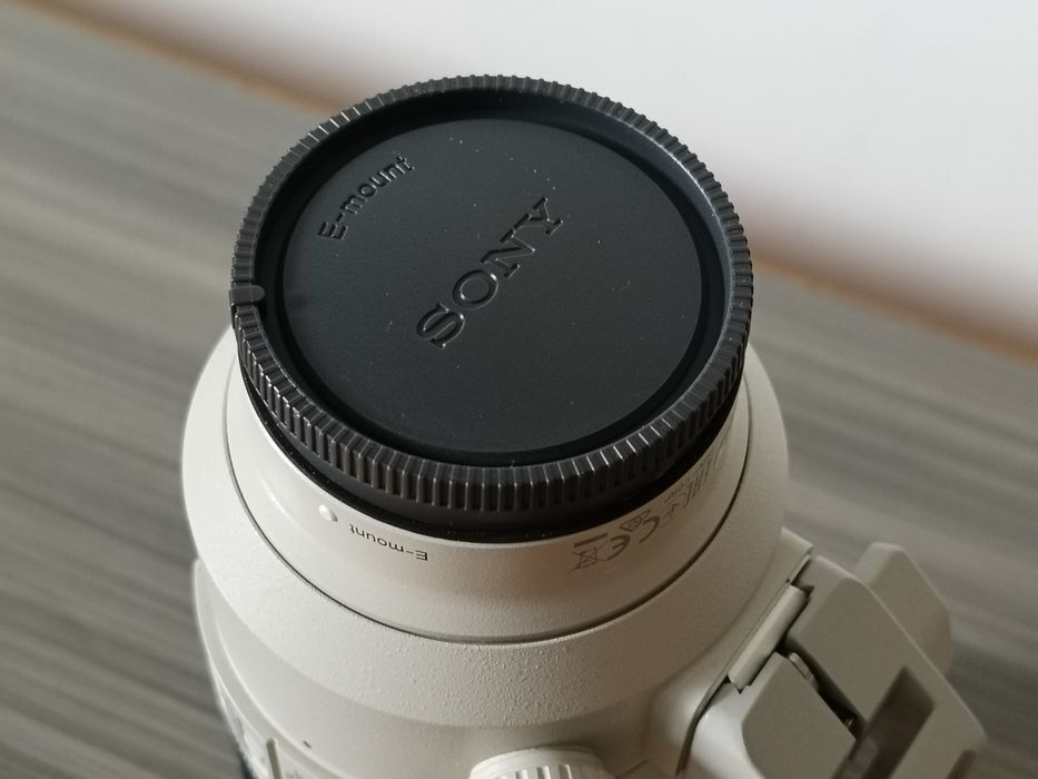 Обьектив Sony FE2.8 70 - 200GM OSS