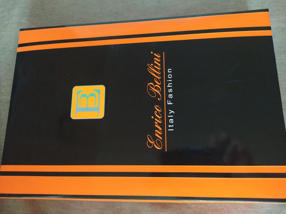 Рубашки мужские фабричные