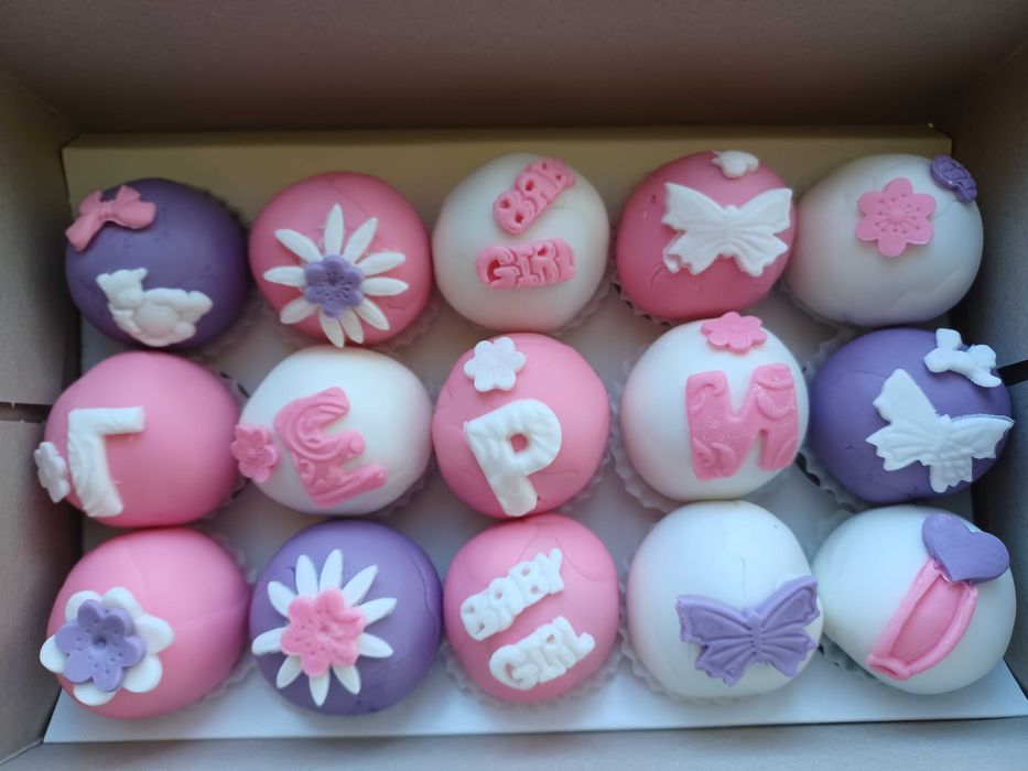 Кейкпопс и попсикълс за вашия сладък бар