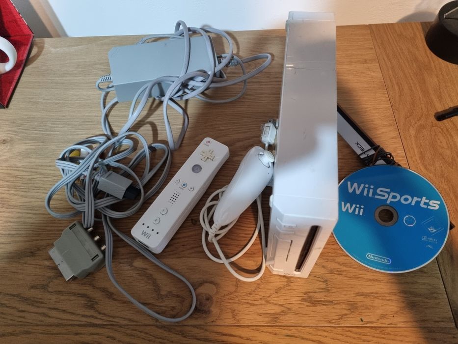 Wii Nintendo complet cu joc Wii sport Craiova • OLX.ro