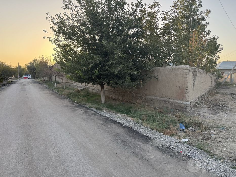 yer sotiladi 7 sotik vayeni chas orqa tomon do’stlik mahalla