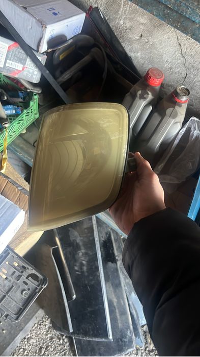 Продам запчасти от 124 мерса