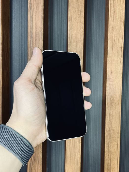 Продаю iPhone 13 128GB 100% Battery