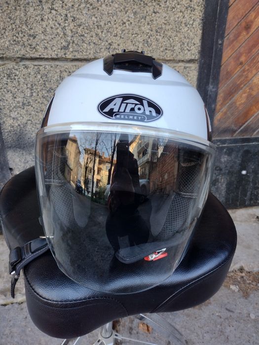 Мото каска Airoh-размер-M