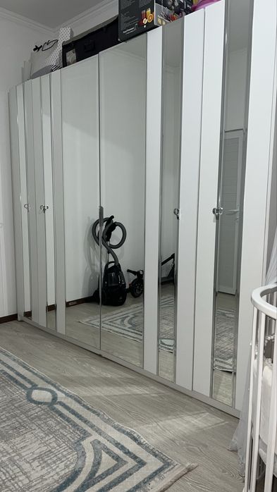 Спальный гарнитур