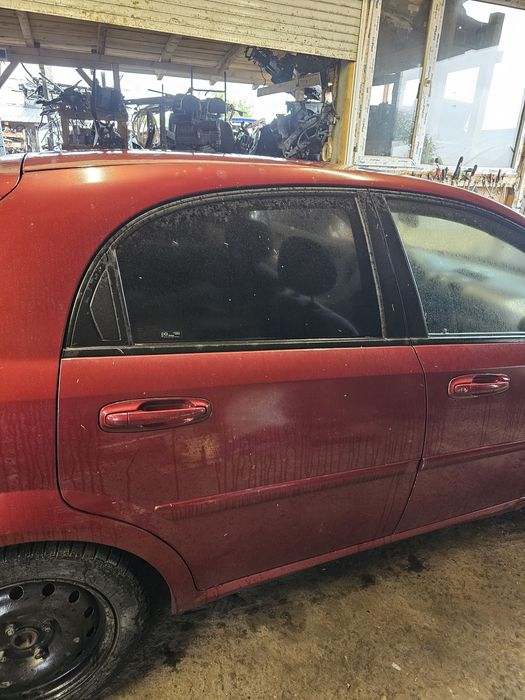 Piese Chevrolet laceti motor cutie roti faruri usi