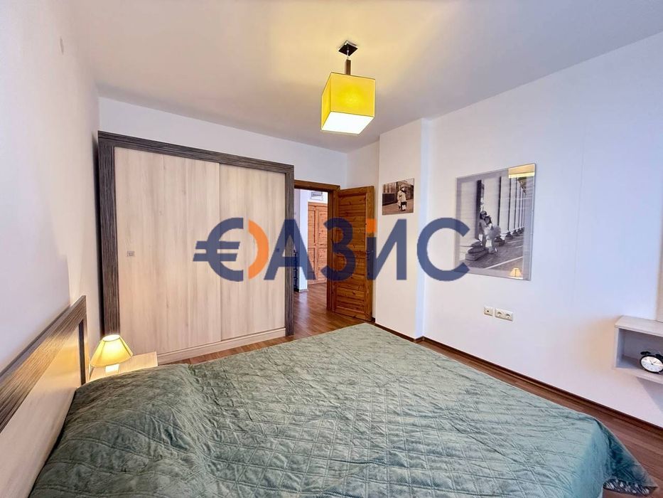 Продава се Двустаен апартамент в Свети Влас - 56 кв.м за 1715 €/кв.м - Снимка #12