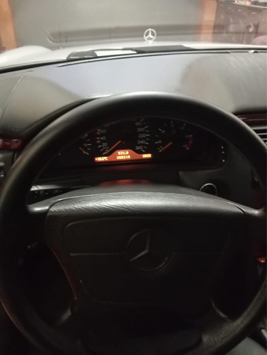 Mercedes w210 3000 td om 606 . Recent adus din Spania, impecabil