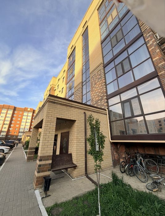 Продам помещение 272 кв.м Батыс-2