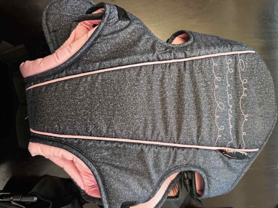 Бебешко кенгуру CHIPOLINO