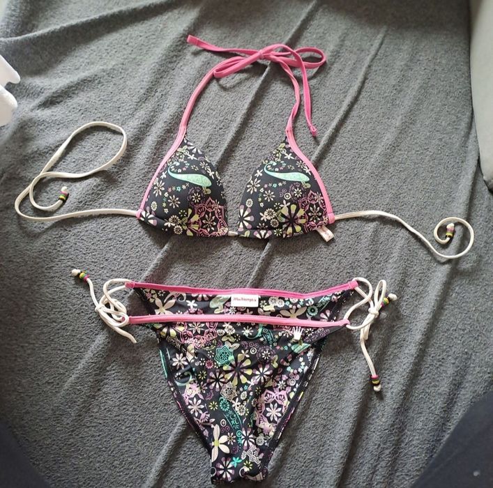 Бански  неонов цвят