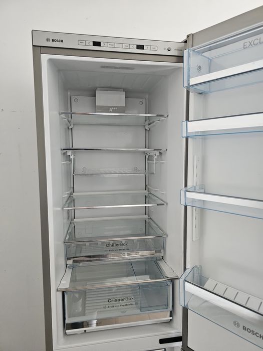 Хладилник с фризер BOSCH