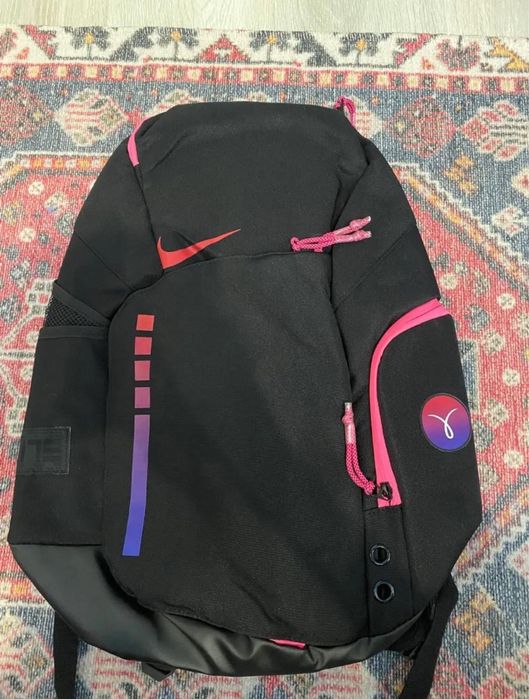 Продам новые рюкзаки Nike Elite