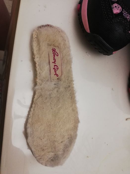 Продам обувь б/у сапожки