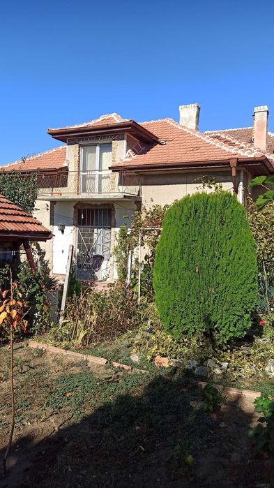 Продава се Къща в Червен бряг - 100 кв.м за 750 €/кв.м - Снимка #18