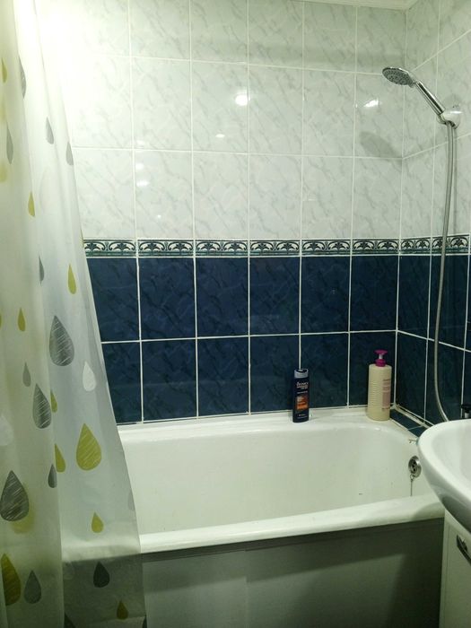 Продам 3-х ком. квартиру Е. Беркимбаева 101 к3