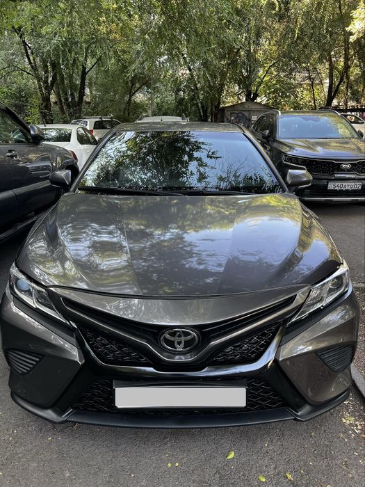 Toyota Camry SE AWD