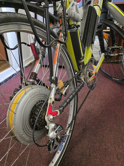 Scott bicicletă electrică hidraulică 28 inch full suspension custom top cu motor original BionX direct drive