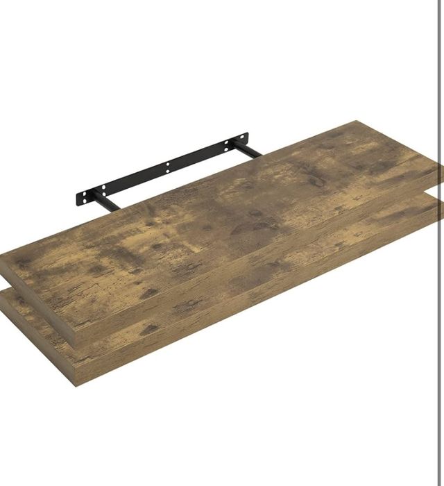 Големи стенни рафтове в различни цветове и размери