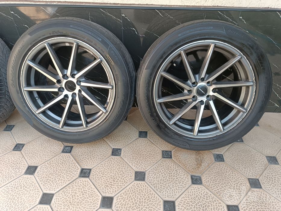 Vossen Diska Balon 215 55 R17 Holati Yaxshi Skitkada